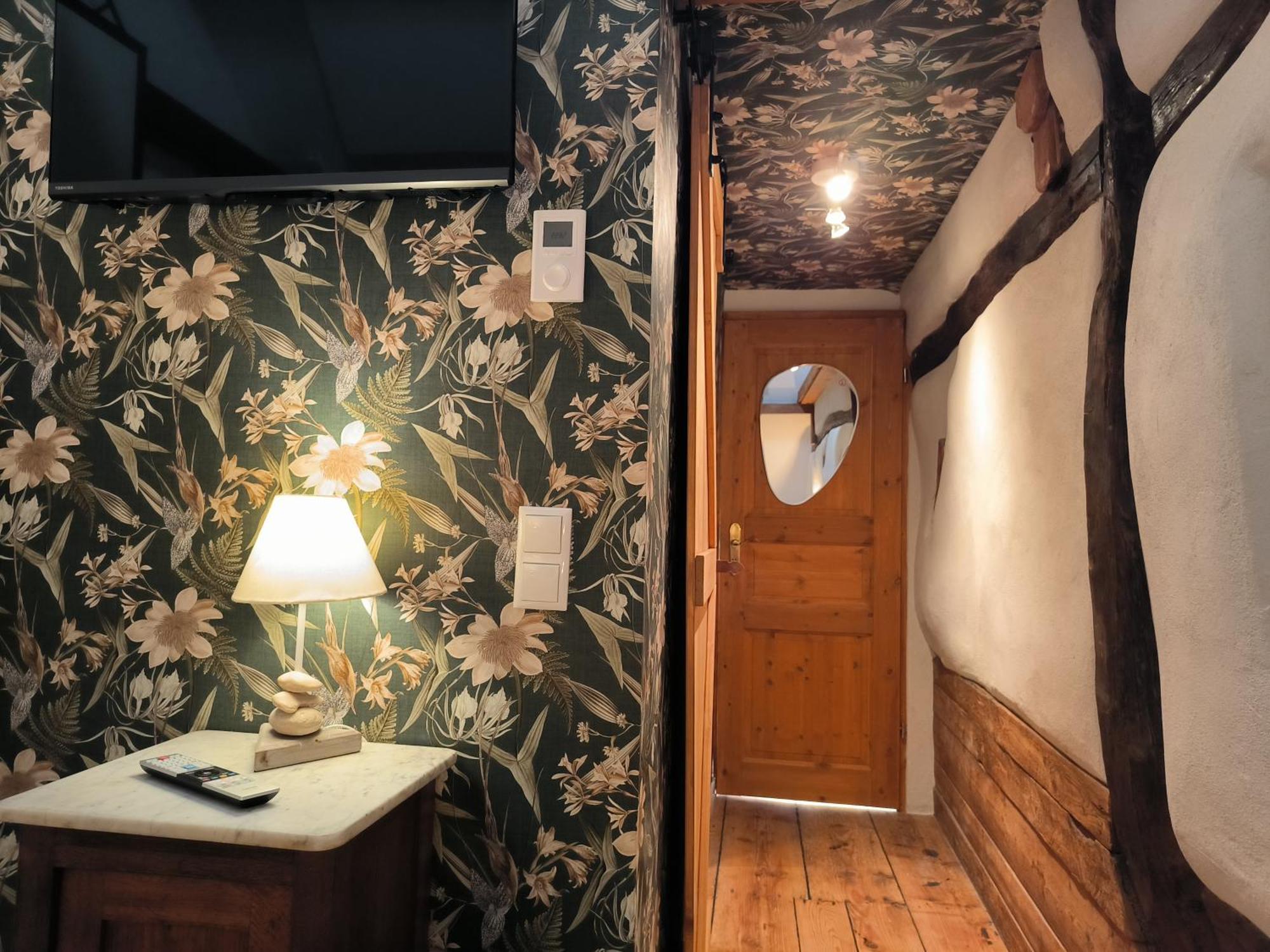 Petite Maison Am Muehlenberg モンシャウ エクステリア 写真